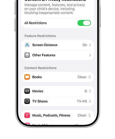 iPhone 显示儿童账户的内容和隐私限制选项。