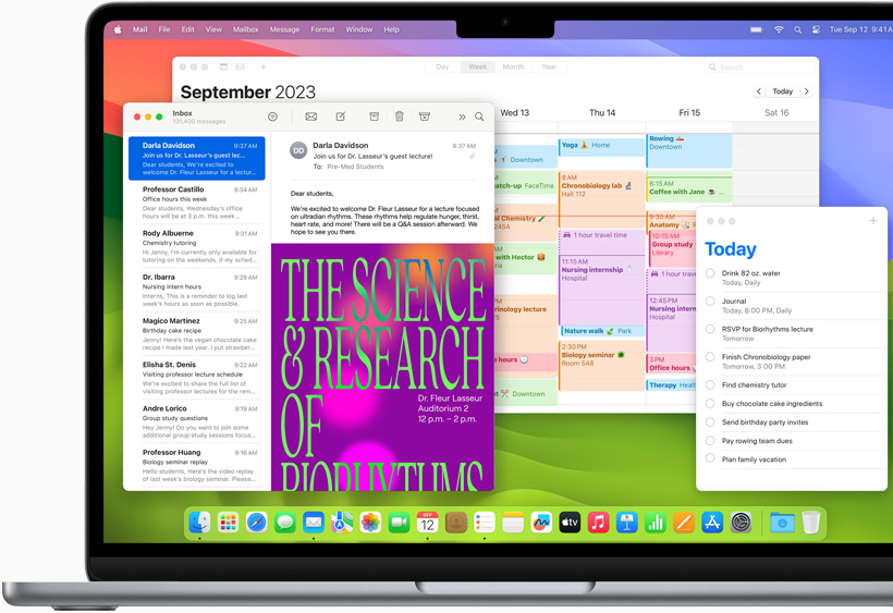 MacBook Air 屏幕上显示邮件、日历和提醒事项