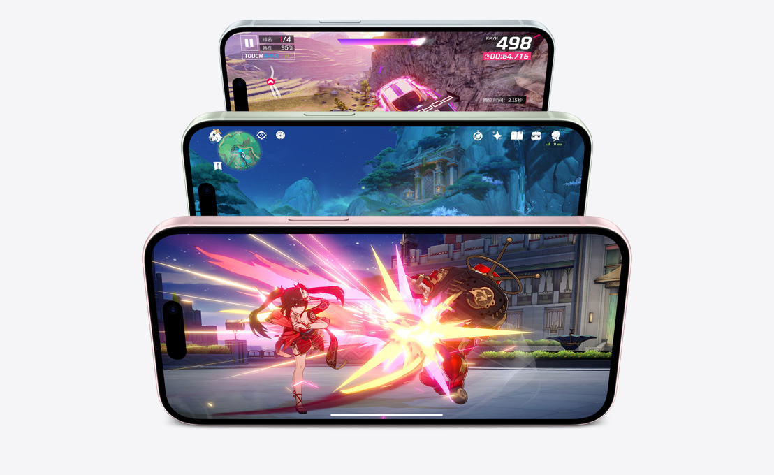 三款 iPhone 机型横置叠放，展示在不同机型又快又流畅地玩各种游戏。