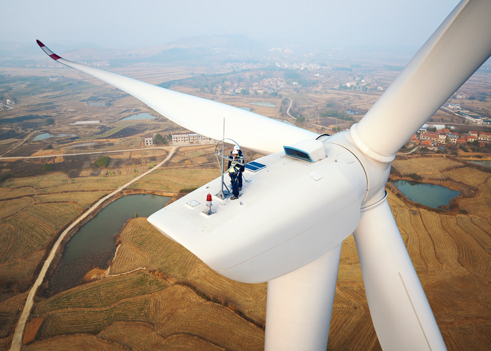 近 70 家中国供应商承诺 100% 使用可再生能源。
