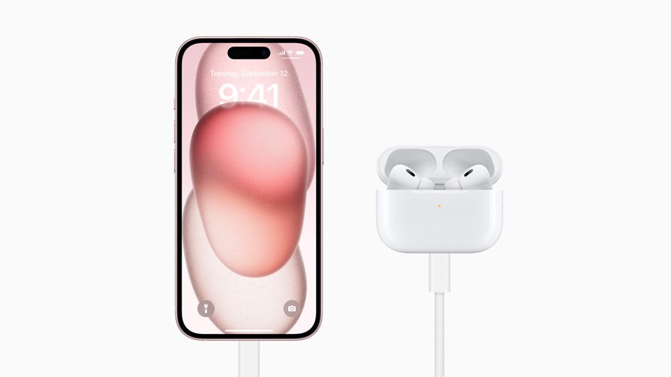 AirPods Pro（第二代）与 iPhone 15 Pro