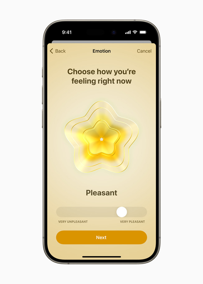 iPhone 15 Pro 展示健康 app 对用户心理状态的跟踪。