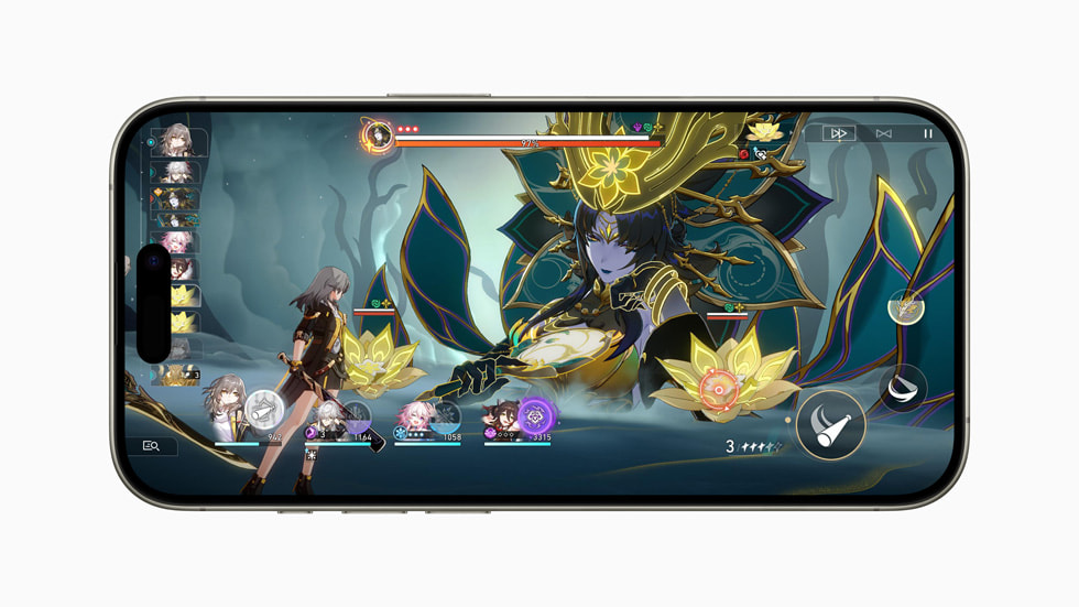 Honkai: Star Rail gameplay displayed on iPhone 15 Pro. 