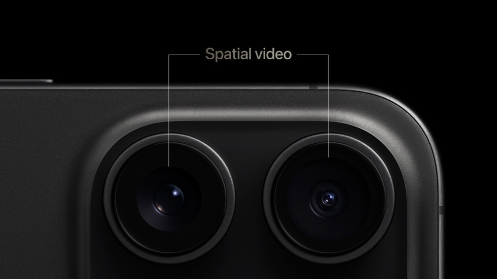 特写：iPhone 15 Pro 的摄像头系统。