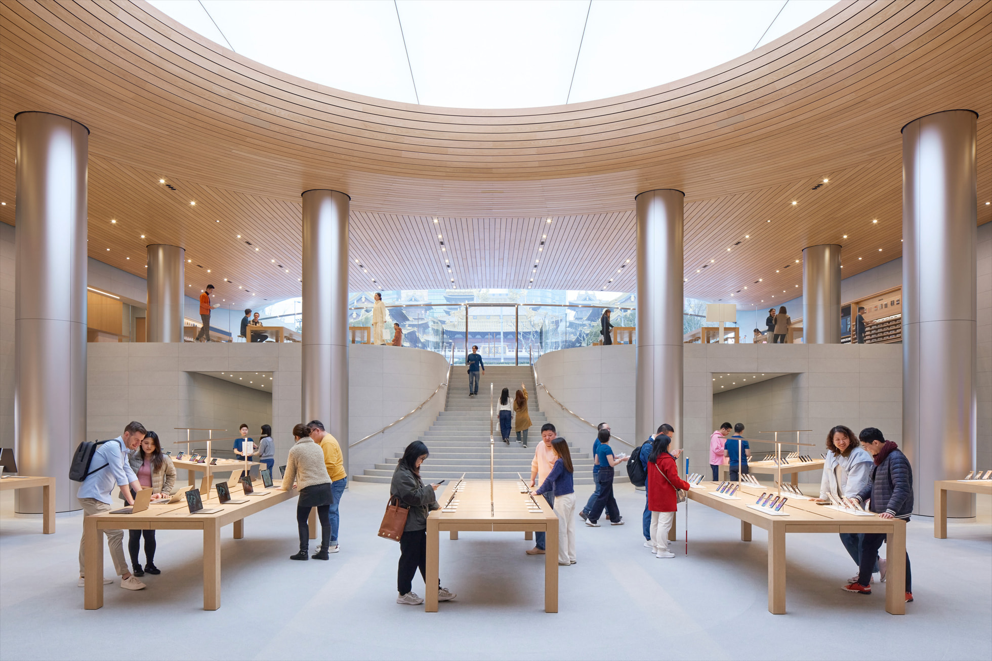 Apple 静安零售店将于 3 月 21 日(星期四)在上海迎来首批顾客 - Apple (中国大陆)