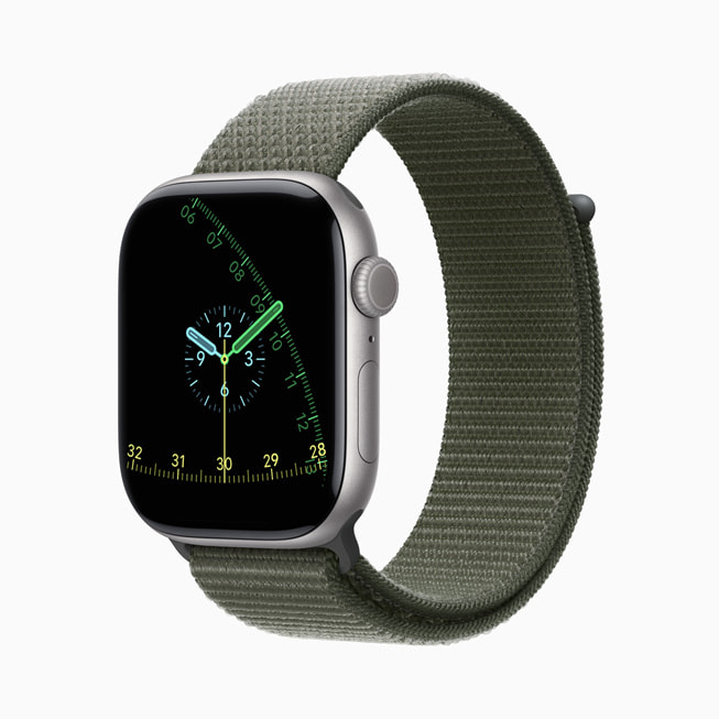 采用深空灰色铝金属表壳的 Apple Watch Series 11 表款。