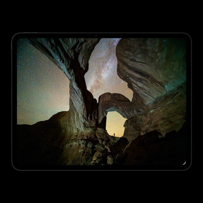 新款 iPad Pro 使用的超精视网膜 XDR 显示屏。