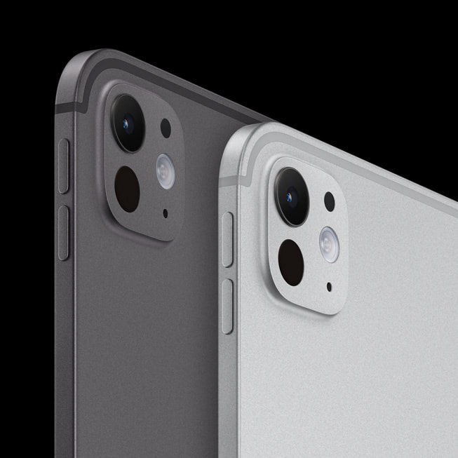 深空黑色和银色的新款 iPad Pro。