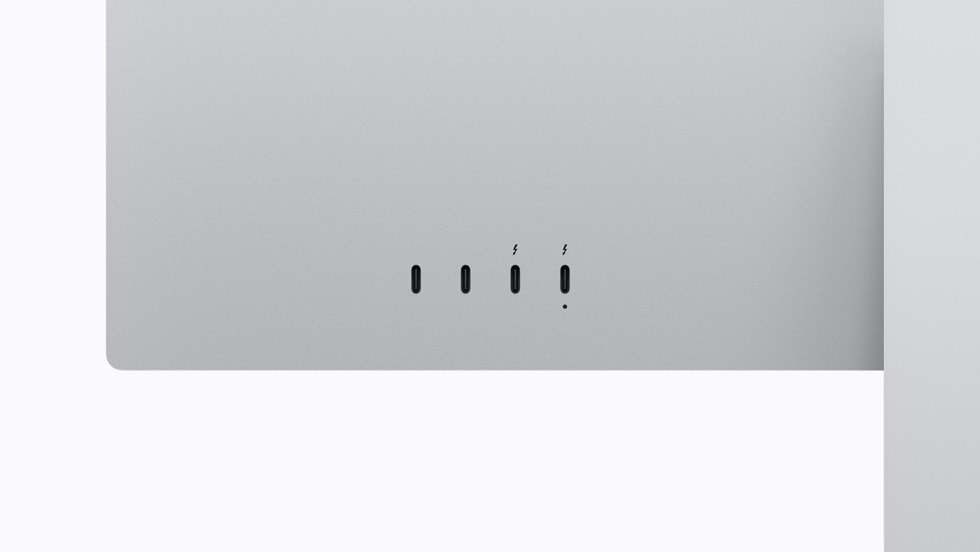 Studio Display XDR 上的各类端口的特写图。