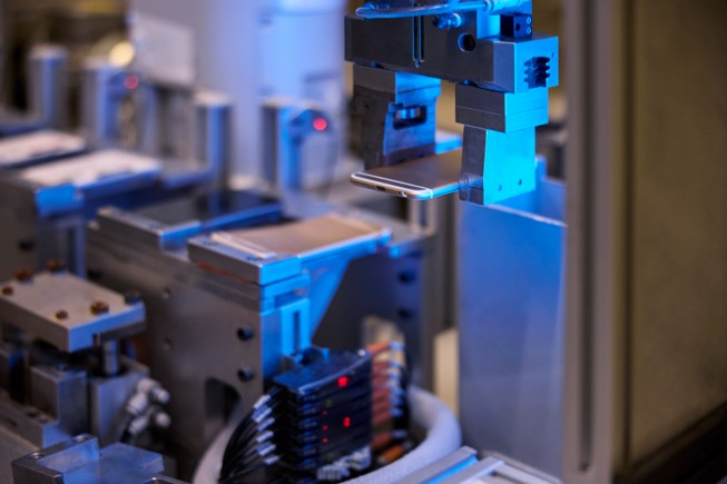 回收机器人 Daisy 的特写。