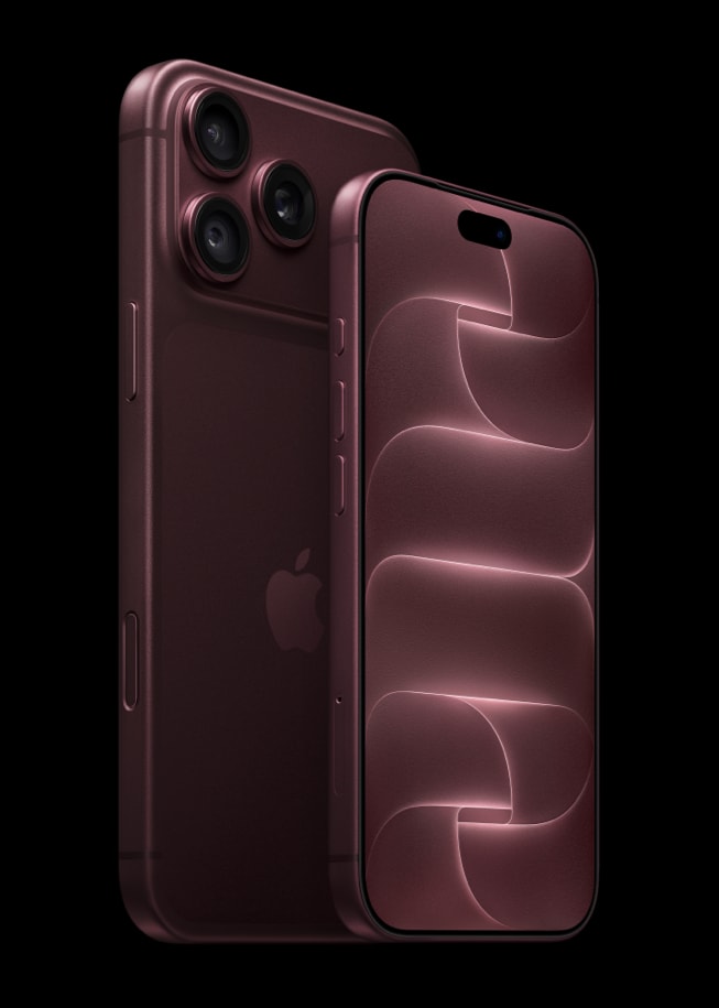 一部勃艮第酒红色 iPhone 18 Pro 的正面与另一部勃艮第酒红色 iPhone 18 Pro Max 的背面并排展示。