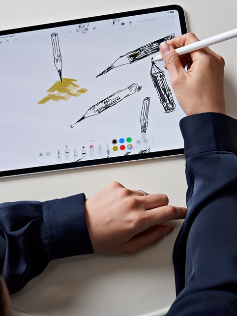 Yoonjeong Lee 使用 iPad Pro 和 Apple Pencil 创作了《New Form》。