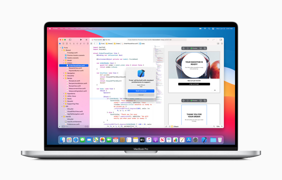 MacBook Pro 上显示 Xcode 编程环境。