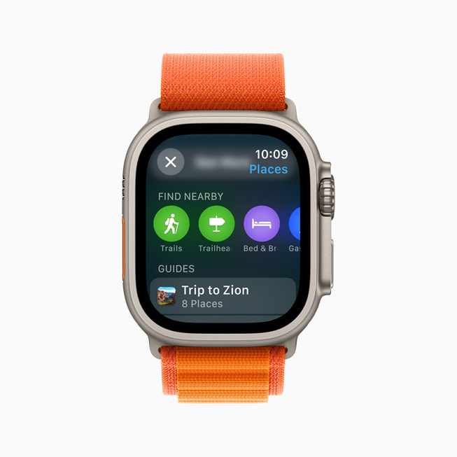 Apple Watch Ultra 显示附近地点，包括路线、路线入口和歇脚处。