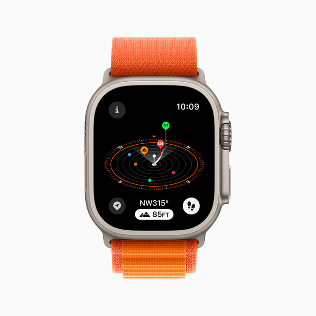 Apple Watch Ultra 展示 Last Cellular Connection Waypoint 和 Last Emergency Call Waypoint。