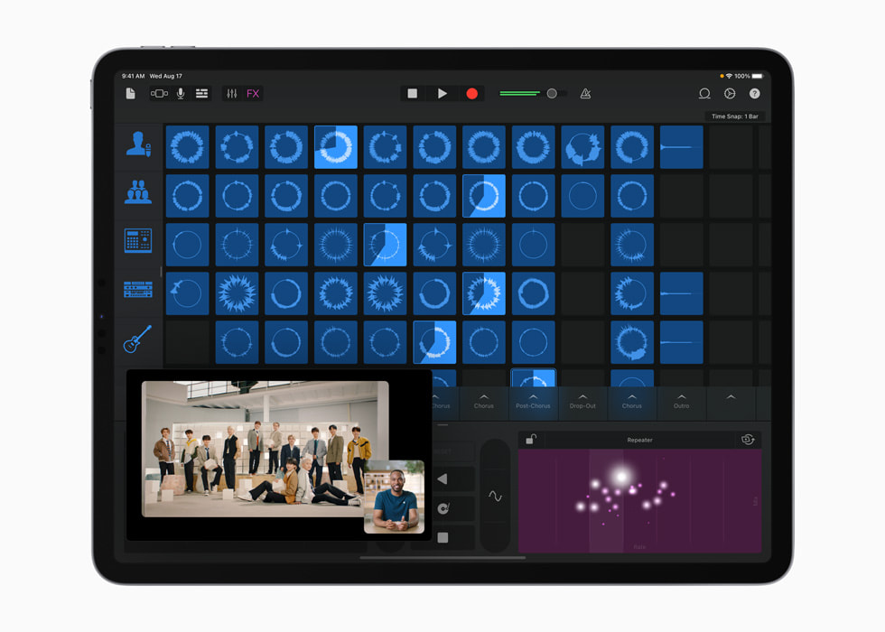 iPad Pro 上库乐队的实时循环乐段界面中显示 SEVENTEEN 的《Darl+ing》。