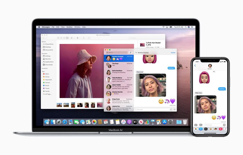 MacBook Air 和 iPhone 11 Pro 展示内置的连续互通功能。 