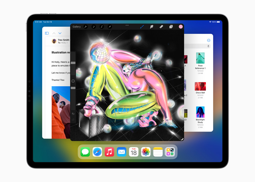 运行 iPadOS 16 的新款 12.9 英寸 iPad Pro 上，Procreate 和邮件 app 正在使用缩放显示。