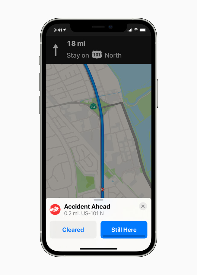 iOS 14.5 的 Apple 地图中的事故提示功能。