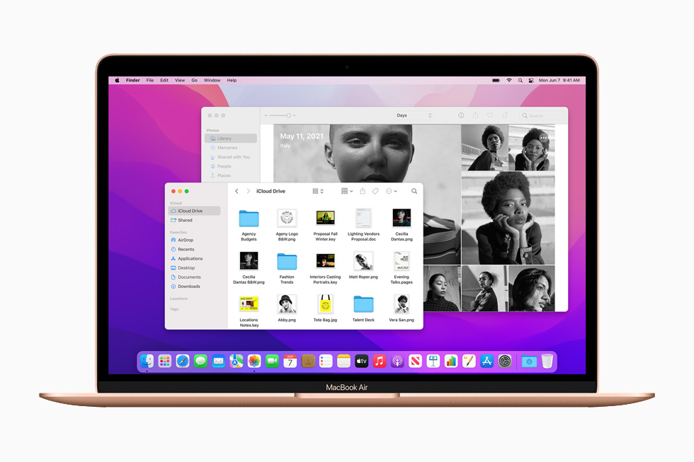 在 MacBook Air 上展示新的 iCloud+ 功能。