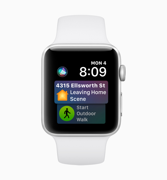 Apple Watch 在展示 Siri 调度软件界面