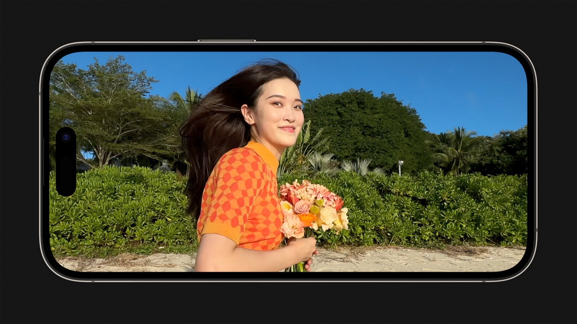 用iPhone 14 拍摄：摄影佳作激发创作灵感，定格精彩人像、自然与城市风光- Apple (中国大陆)