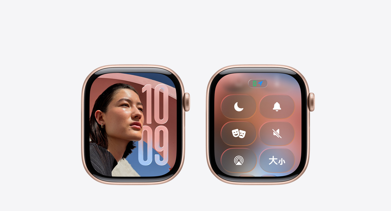 未搭配表带的玫瑰金色 Apple Watch，表盘显示时钟 app，展示 watchOS 26 的全新 Liquid Glass 设计。