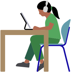 一位女子戴着 AirPods Max,坐在桌前使用 iPad。