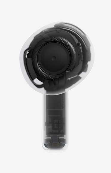 单只 AirPods 5 耳塞式耳机的内部架构透明视图