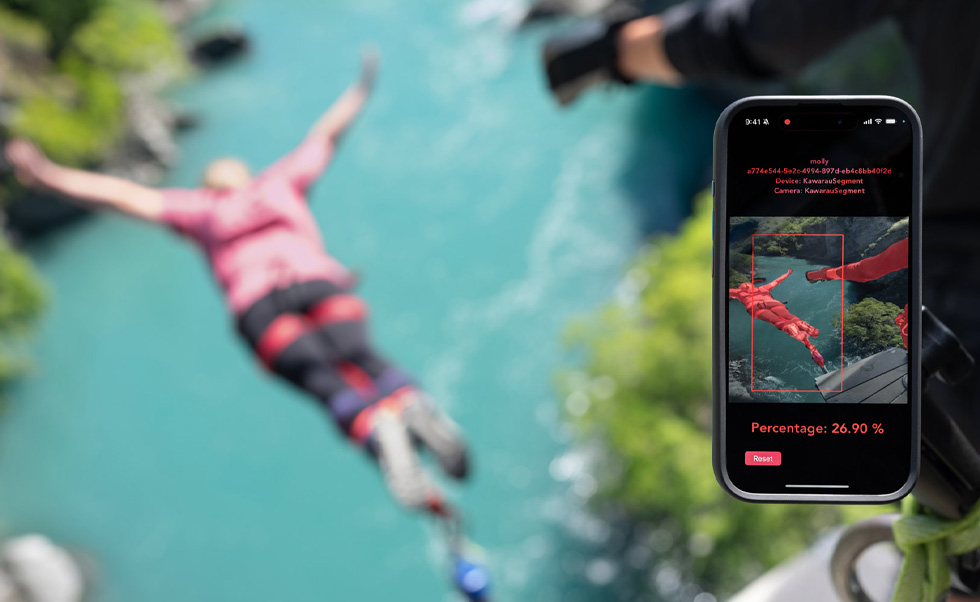 使用 EpicShot 拍摄照片和视频内容，记录每一次蹦极体验