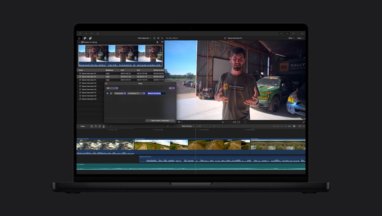 16 英寸 MacBook Pro 屏幕，演示使用听写文本搜索功能查找内容提及赛车历史的音频片段。