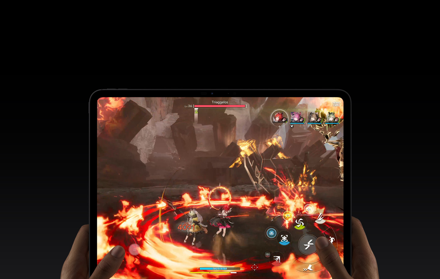 左右两只手拿着横屏放置的 iPad Pro，正面外观展示圆角设计、黑色显示屏边框，屏幕上显示正在运行的游戏《明日方舟：终末地》。