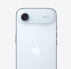 天蓝色 iPhone Air 背面外观，展示顶部扩展平台的融合式摄像头系统。